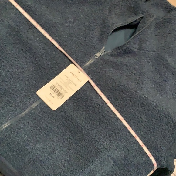 Fabletics reversible jacket, cropped, cozy fleece, ribbed cuffs, new with tags - Picture 7 of 10